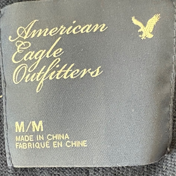 American Eagle | Navy Short Sleeved Sweater | Size Medium - Picture 2 of 2